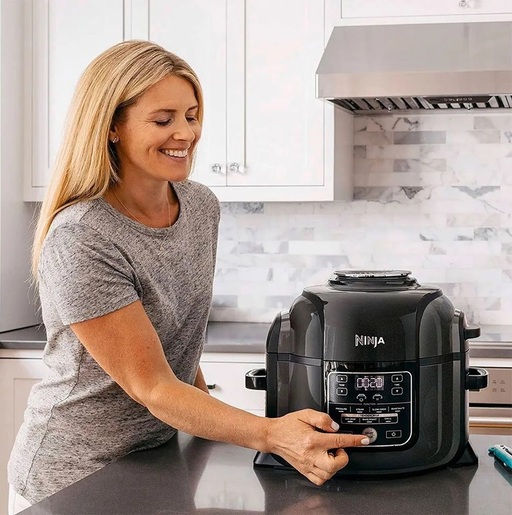 NINJA multicooker OP300EU Foodi MAX 7-in-1: 1460 W; kapacitet 6 L