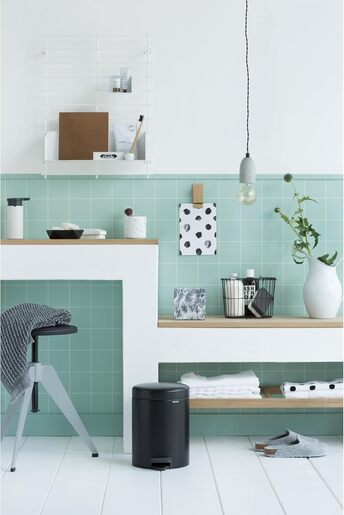 Brabantia Newicon Pedal kanta za smeće 5l, mat crna 112928