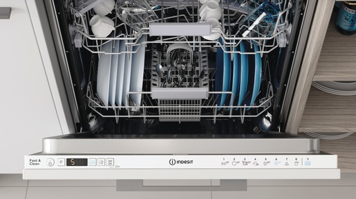 Indesit perilica posuđa D2I HD526 A