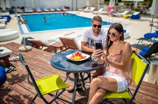 Green Bay vrtni stol Como – sivi