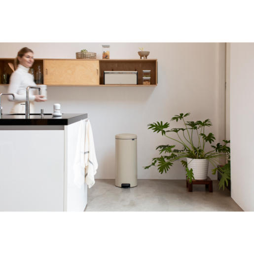 Brabantia pedal kanta za smeće 30l, soft bež 196
