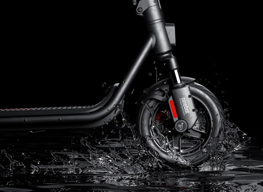 Segway električni romobil Ninebot Kickscooter F2 E II