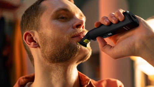 PHILIPS aparat za brijanje QP6542/15 OneBlade Pro 360 Face + Body