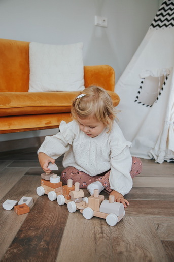 Label Label Drveni didaktički vozić za slaganje - Nougat