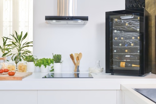 Candy frižider za vino CWC 150 EM/NF