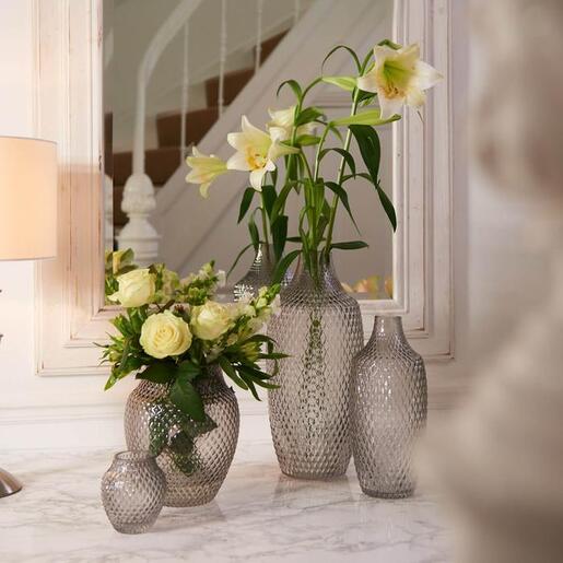 Leonardo vaza POESIA 23 cm siva – ručno izrađena