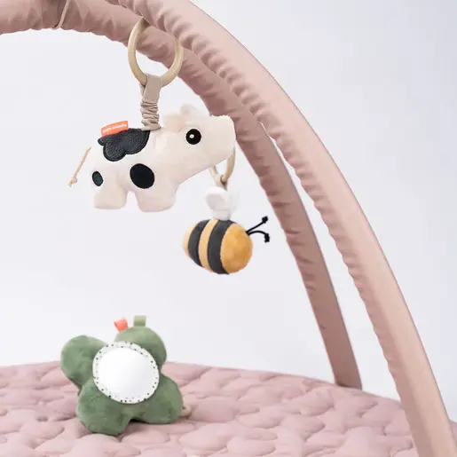 Done by Deer Aktivnosna podloga za igranje – Tiny farm Powder