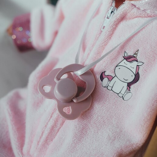 Antonio Juan lutka Bimba u mekanom kostimu jednoroga 37 cm