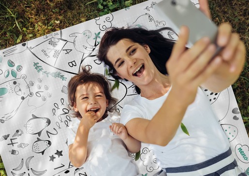 Neno Mondo – EEVAA 2u1 dvostrana podloga za igru (200×150 cm)