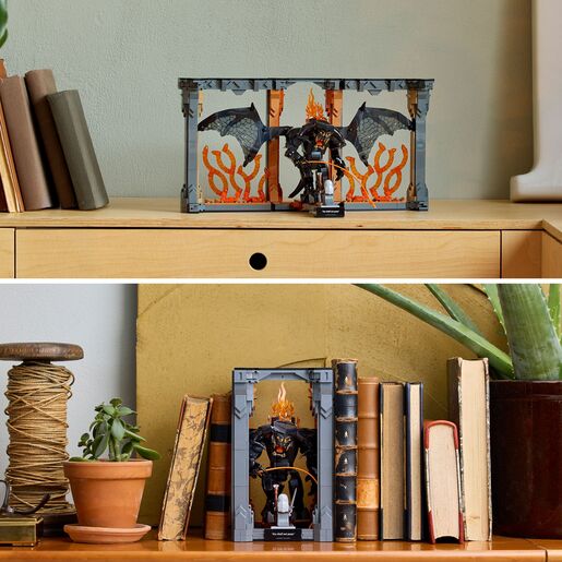 LEGO Icons Gospodar prstenova Balrog u kutku među knjigama 10367