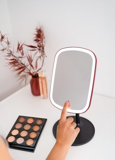 Beurer LED ogledalo BS 47 Limited Edition 2025