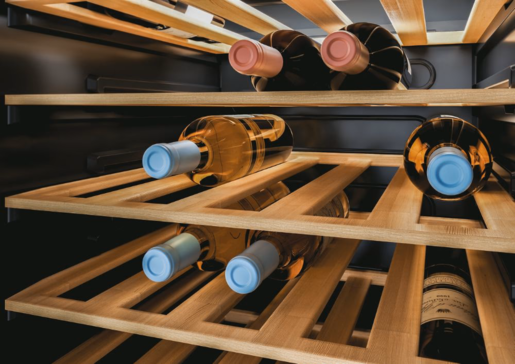 Candy vinski frižider CWC 200 EELW/NF