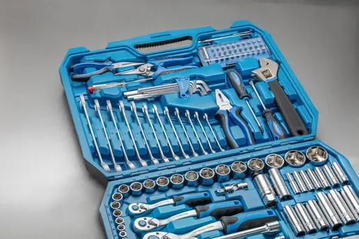 HOEGERT 131-dijelni set alata za domaćinstvo i radionicu 1/4″, 3/8″, 1/2″ HT1R439