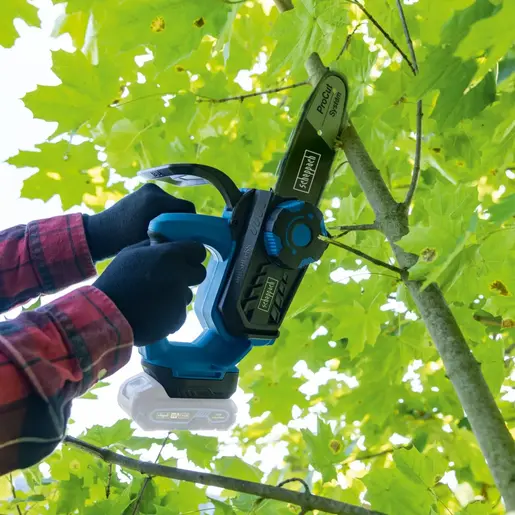 Scheppach aku lančana pila testera Brushless IXES BC-TCS200