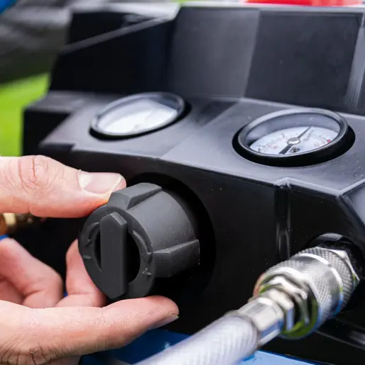 Scheppach aku kompresor za vazduh 6 L IXES C-ACT160/6-X – SET 2.5 2x2Ah