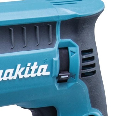 Makita čekić bušilica HR2670 (800 W, SDS-plus, 3.4 kg)