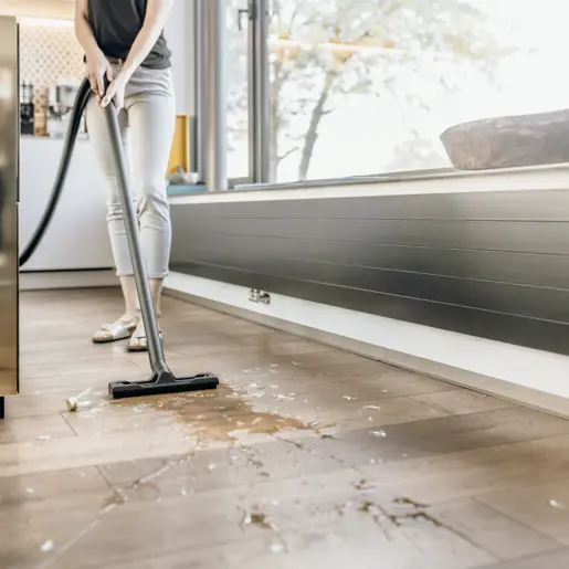 Karcher usisivač za suho i mokro WD 2 PLUS V-15/4/18