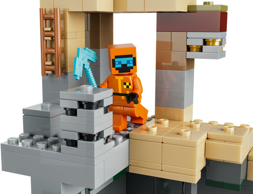 LEGO® Minecraft® Tamnica sa zombijima 21587