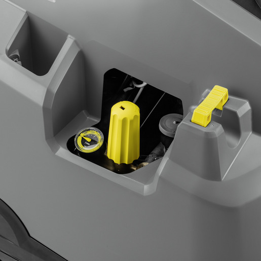 Karcher visokotlačni perač na vruću vodu HDS 8/18-4 C EU