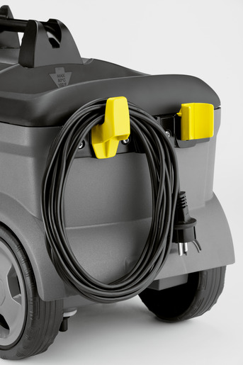 Karcher mašina za dubinsko čišćenje PUZZI 10/2 ADV