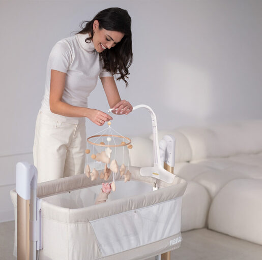 Neno Eli – Vrtuljak za krevetac s držačem