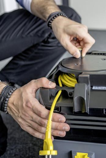 Karcher usisivač za usisavanje suhe prašine T 10/1 *EU