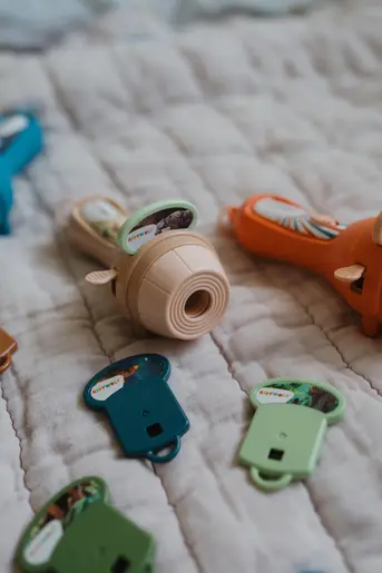 Kidywolf KIDYSLIDE Dječiji projektor za pričanje priča - History