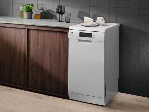Electrolux perilica posuđa ESS42220SW