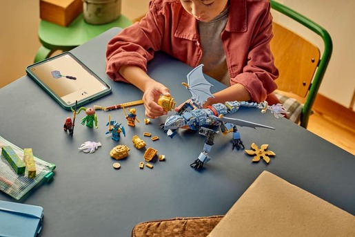 LEGO® NINJAGO® Bitka ninja zmaja Riyua 71855