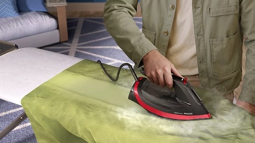 PHILIPS pegla na paru DST6130/40 serije 6000, 2800 W, 220 g/min