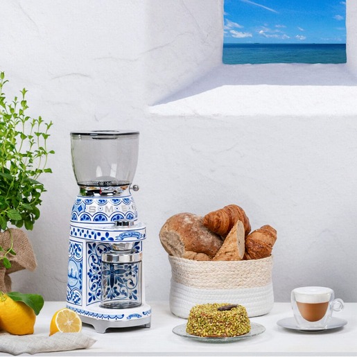 Smeg mlinac za kafu D&G CGF01DGBEU