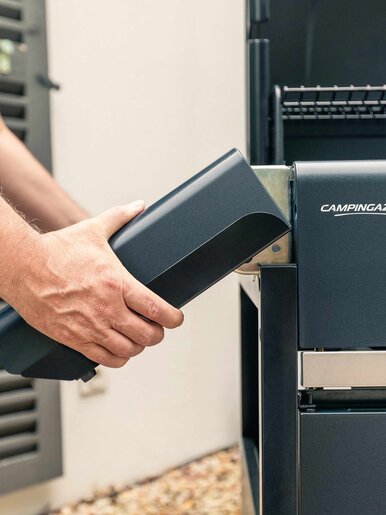 CAMPINGAZ plinski roštilj Select 3 LX Plus 9 kW