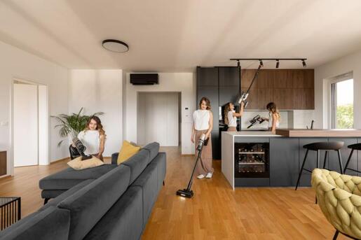 GORENJE štapni usisivač SVC259441NFGO, NEOFLOW