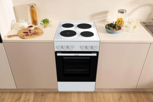 Gorenje AirFry štednjak GE5A60WH
