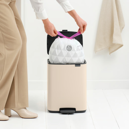 Brabantia Bo Pedal kanta za smeće 12L, soft beige / 238024
