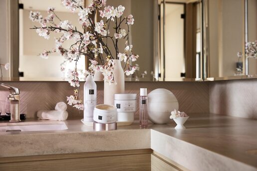 RITUALS The Ritual Of Sakura balzam za ruke 70ml