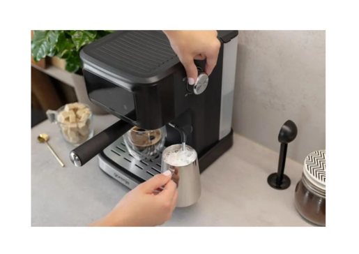 GORENJE aparat za espresso kafu ESCM15CDB, 15 bara, digitalni ekran