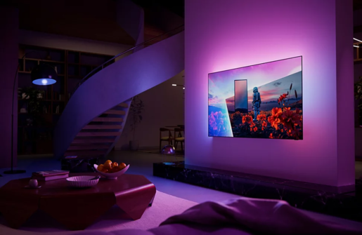 PHILIPS OLED televizor 55OLED811/12, 4K Ultra HD, Smart, Titan OS, Ambilight s 3 strane, 165 Hz, P5 AI Perfect Picture,IntelliSound, Crni