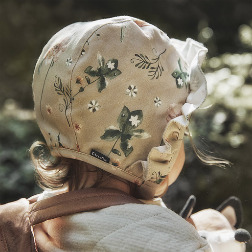 Elodie Winter Bonnet – zimska kapica za bebe 0-3m, Meadow Blossom