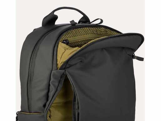 Tucano ruksak Laser 15.6", za MacBook Pro 16", 20L, crni