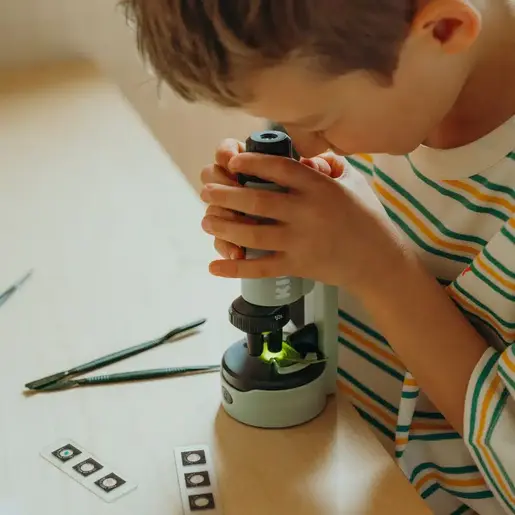 Kidywolf KIDYMICROSCOPE Prijenosni dječiji mikroskop x50/x150/x300 – Green
