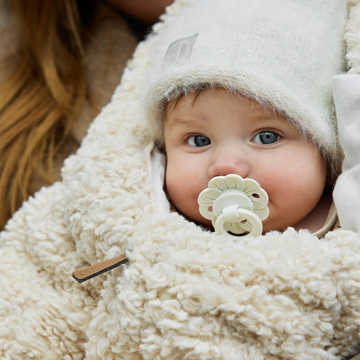 Elodie Plišana pletena kapa Furry Knit Beanie, Vanilla White 0-6m