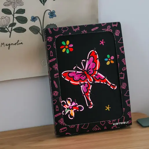 Kidywolf KIDYNEON Kreativni set za svjetleću zidnu dekoraciju - Tales