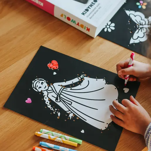 Kidywolf KIDYNEON Kreativni set za svjetleću zidnu dekoraciju - Tales