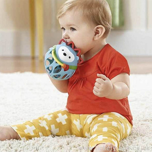 Skip Hop zvečka za bebe Jež