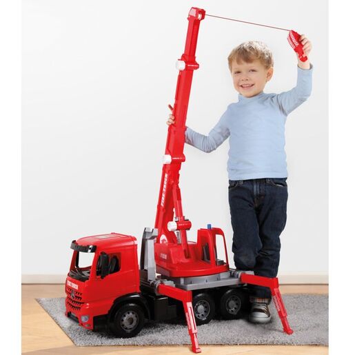 Lena AROCS MERCEDES POWERFUL GIANTS VATROGASAC S KRANOM 70x39x28 CM