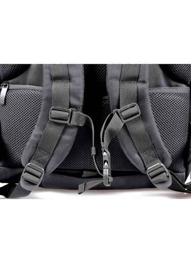 Port Designs Manhattan ruksak za laptop 15,6–17,3", crni
