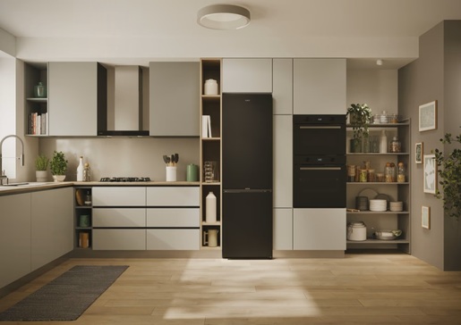 Candy frižider CNCQ2T518EB - OŠTEĆENO - RASPRODAJA