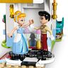 LEGO® Disney Princess Pepeljugin dvorac i kočija s konjem 43275