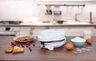 GORENJE aparat za waffle, 700 W, Ø 20 cm, neprianjajuća ploča